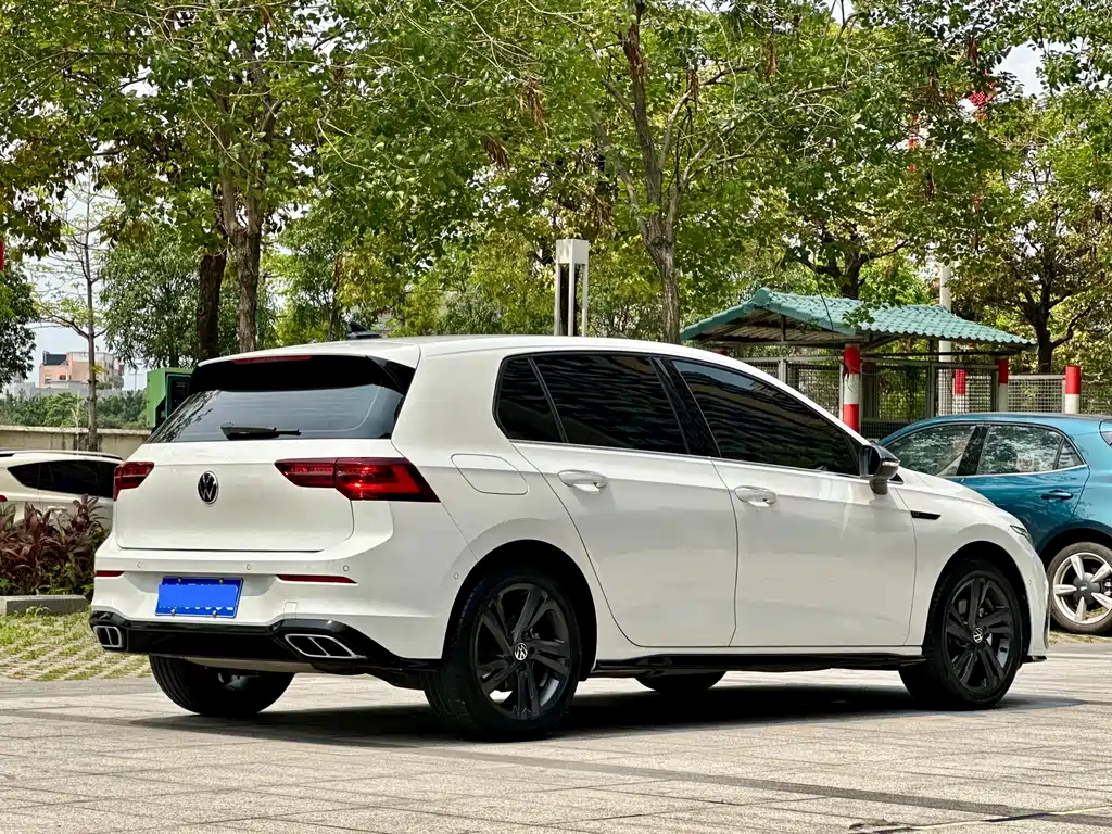 Golf 280 TSI DSG R-Line Lite