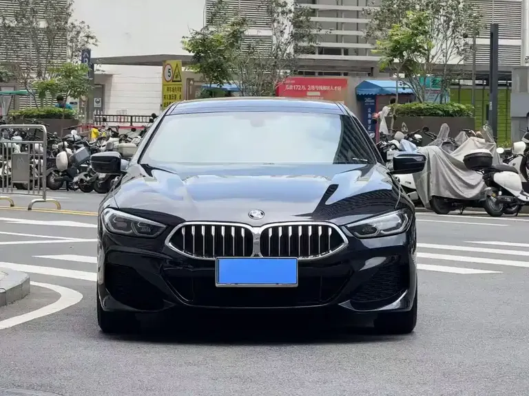 BMW 8 Series 840 i 4-door Coupe M Sport Package