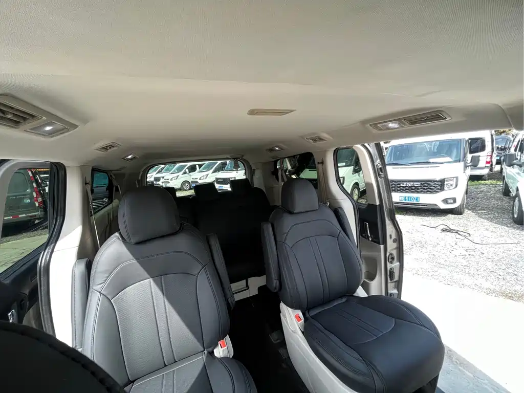Maxus G10 大通G10 2014款 2.0 T 手动精英版