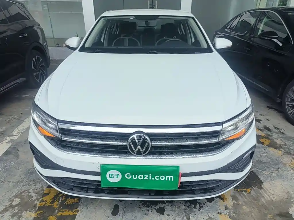 Bora 200 TSI DSG Smooth Travel