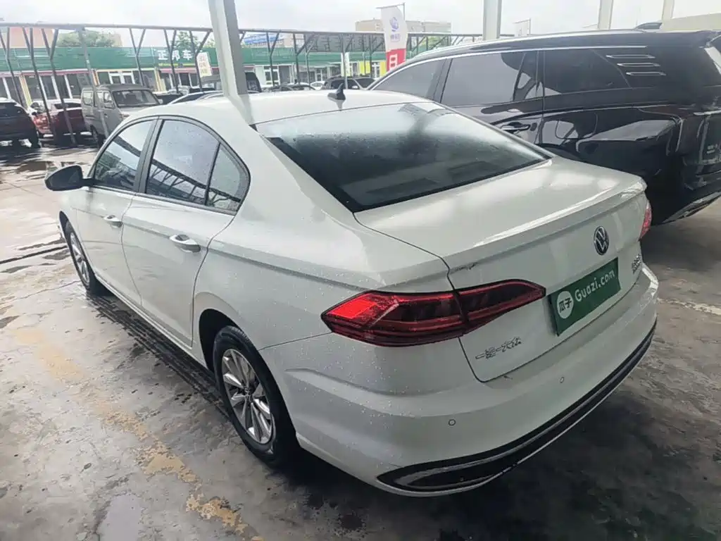 Bora 200 TSI DSG Smooth Travel