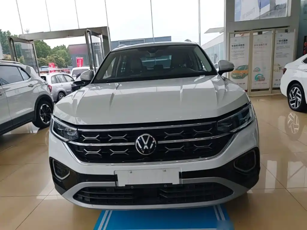 Tayron 300 TSI 2 WD Luxury Plus Advanced