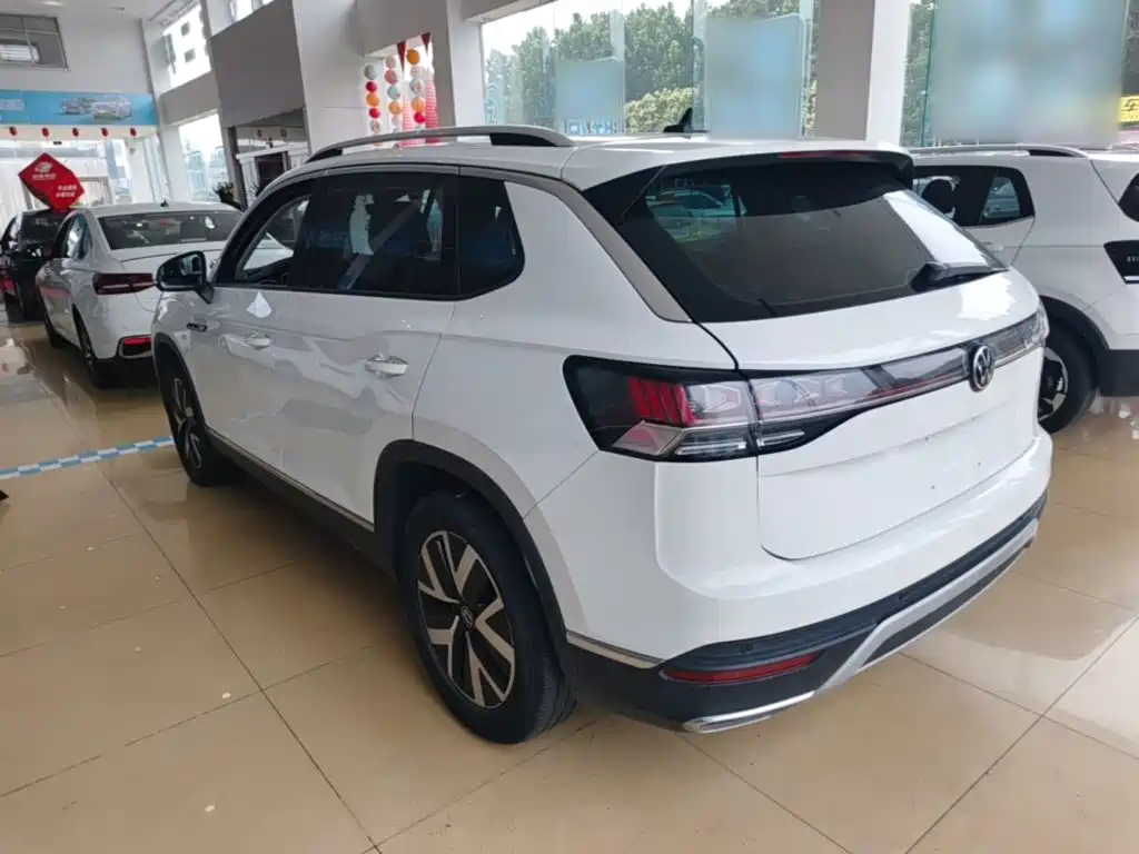 Tayron 300 TSI 2 WD Luxury Plus Advanced