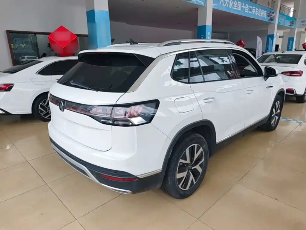 Tayron 300 TSI 2 WD Luxury Plus Advanced
