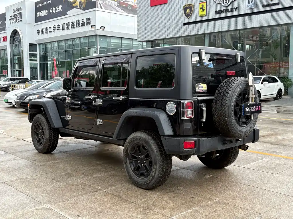 Wrangler 牧马人 2013款 3.6 L Rubicon 四门版