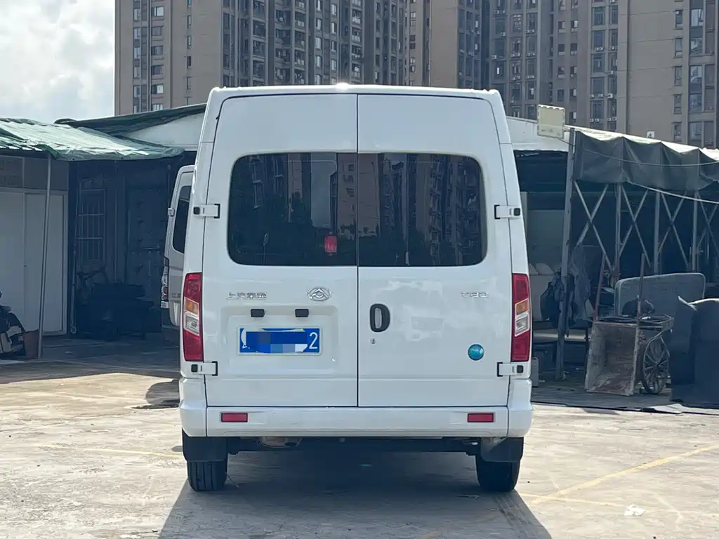 Xintu V80 2.0 T Manual Classic Aoyuntong LWB Mid Roof 6 7 8 9-seat