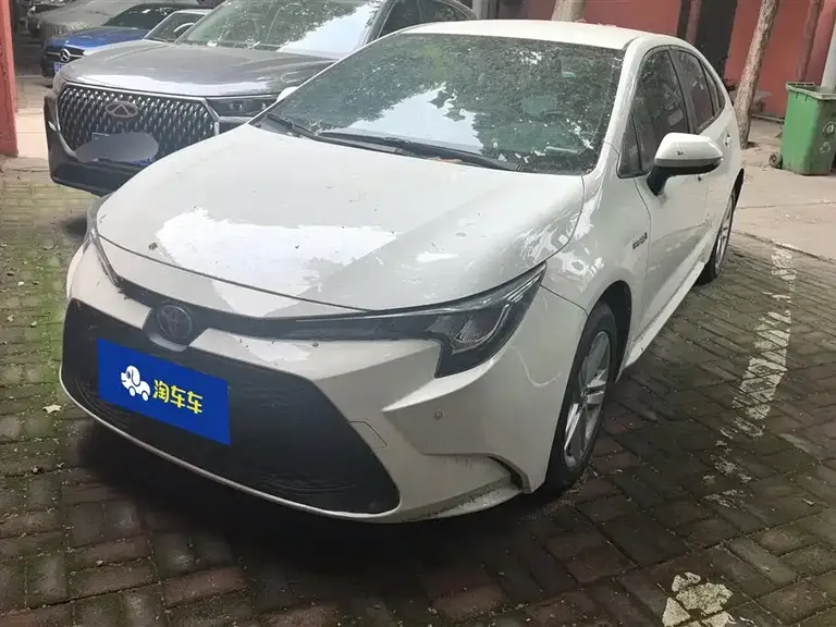 Toyota Levin Dual Engine 1.8 H E-CVT Progressive