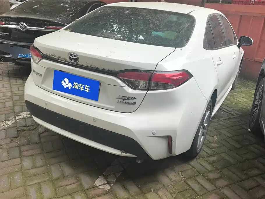 Levin Dual Engine 1.8 H E-CVT Progressive
