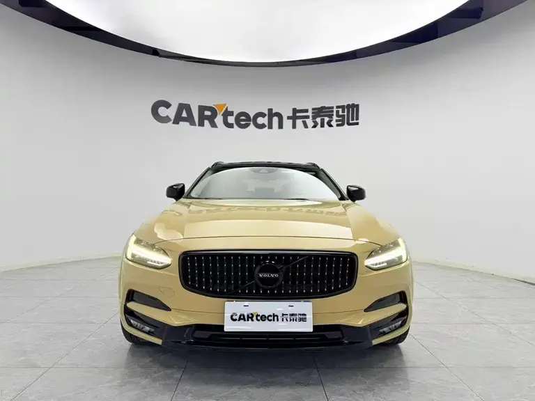 Volvo V90 Cross Country T5 AWD Smart Vision CN-V