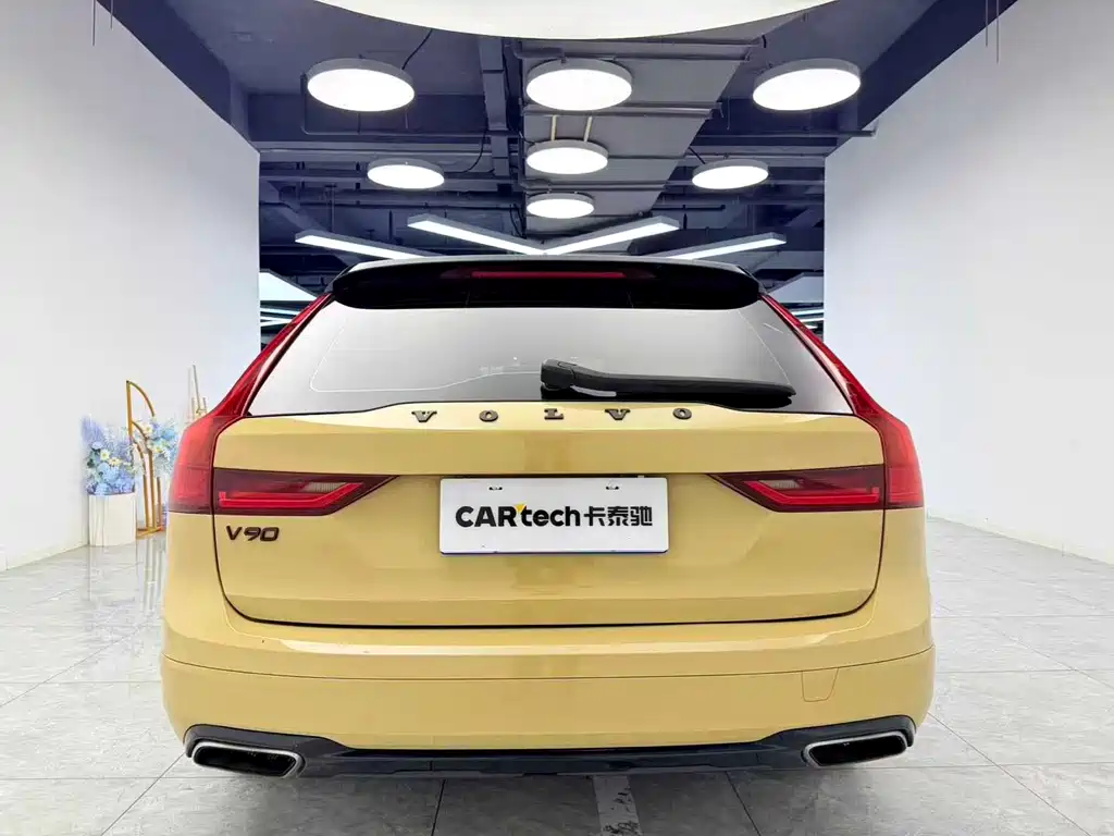Volvo V90 Cross Country T5 AWD Smart Vision CN-V