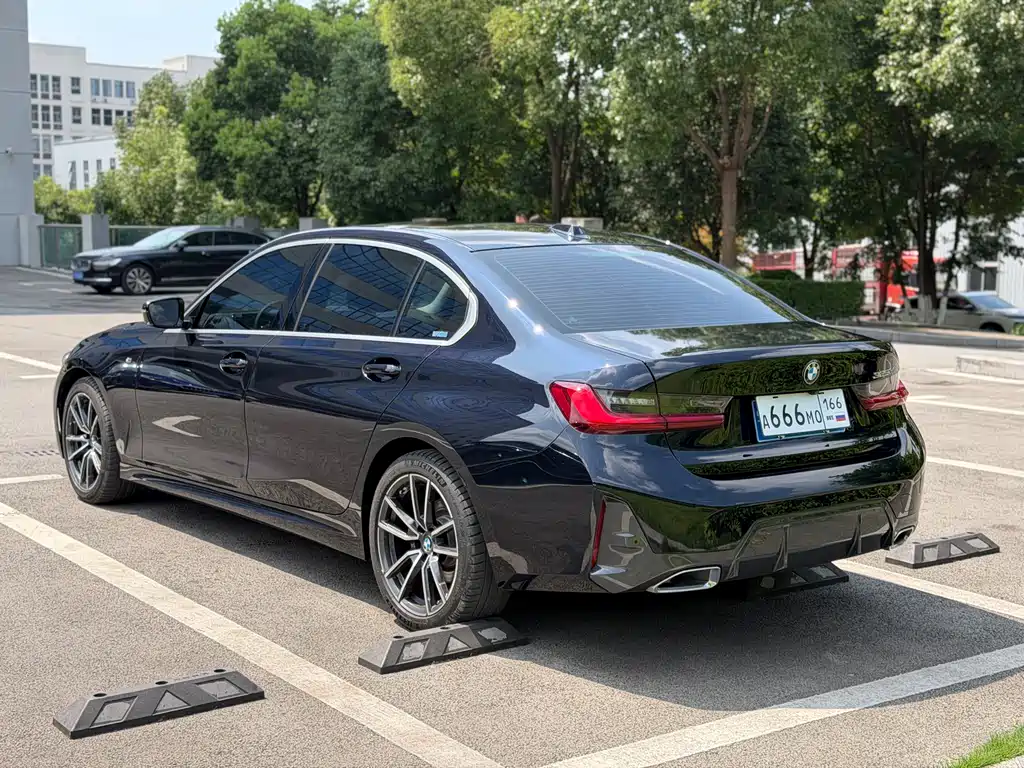 BMW 3 Series 320 Li M Sport Package