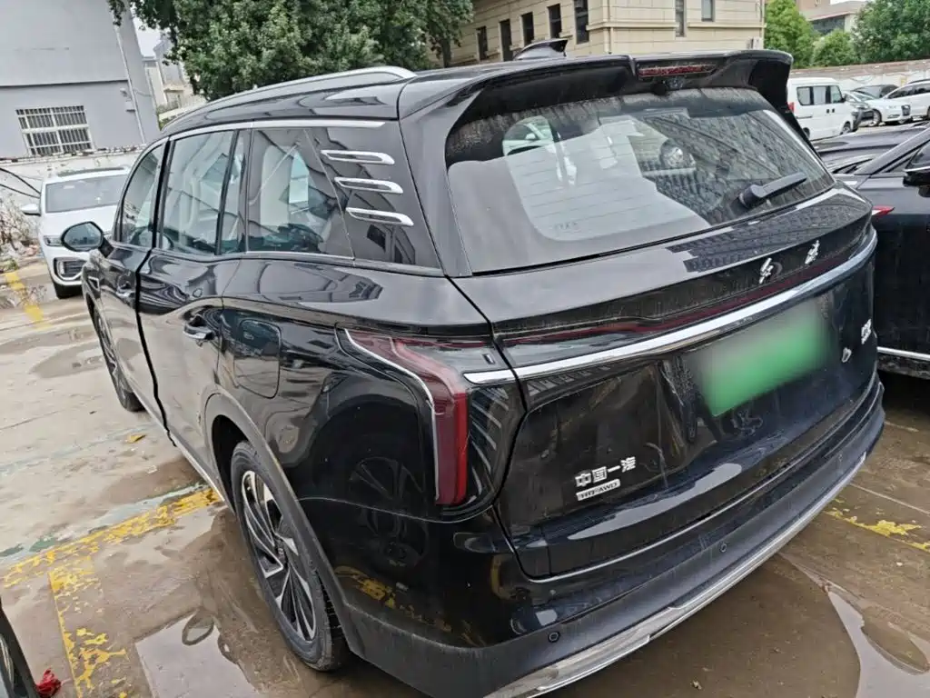 Hongqi HS7 PHEV 2.0 T PHEV 4 WD Flagship Smooth 6-seat