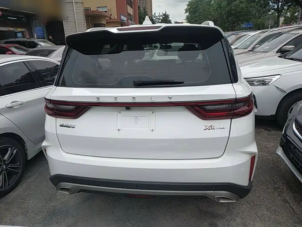 Vision X6 PRO 1.4 T Auto Distinguished