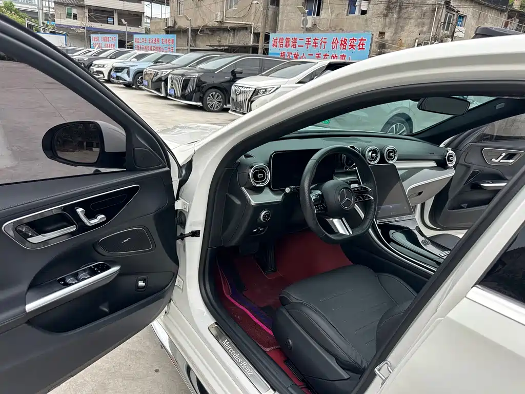 Mercedes-Benz C-Class C 260 L Sport