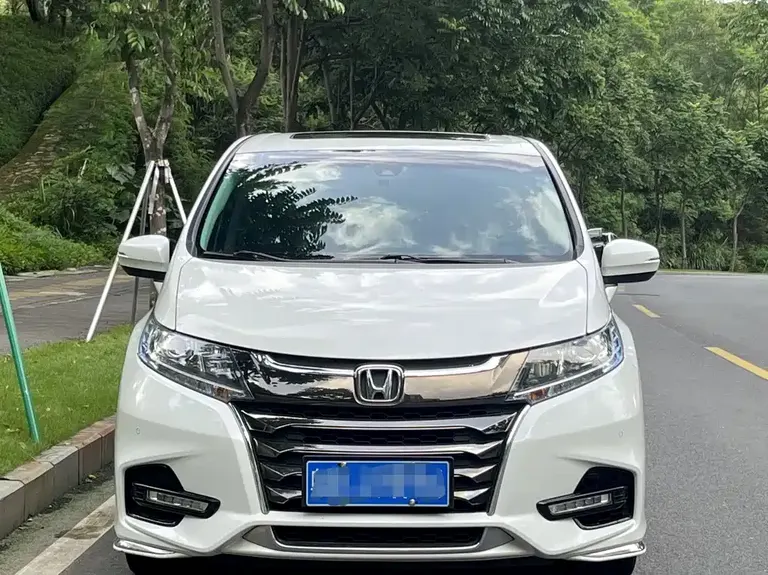 Honda Odyssey 2.0 L Sharp· Smart Enjoyment
