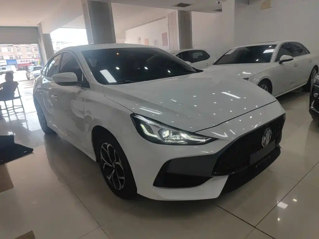 MG5 180 DVVT Manual Youth Luxury