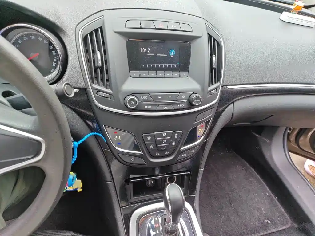 Regal 1.6 T Leading Tech