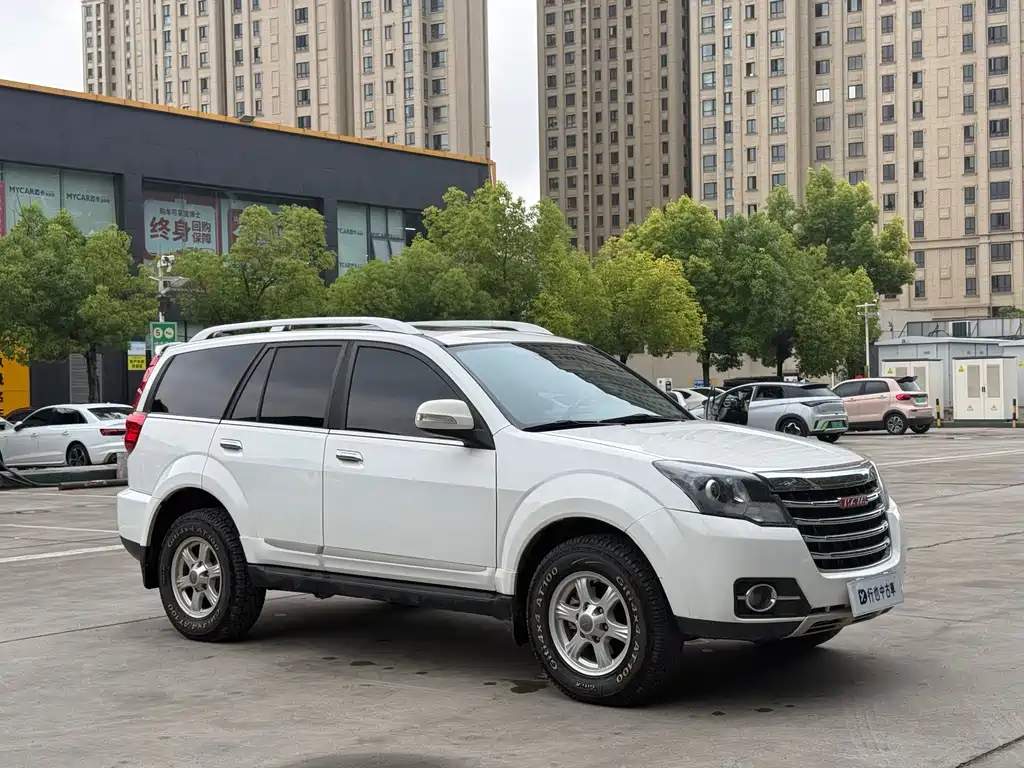 Haval H5 Classic 2.0 T Manual 4 WD Distinguished
