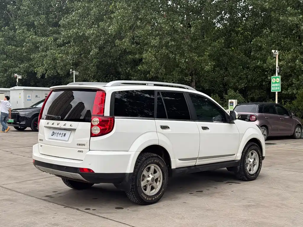 Haval H5 Classic 2.0 T Manual 4 WD Distinguished