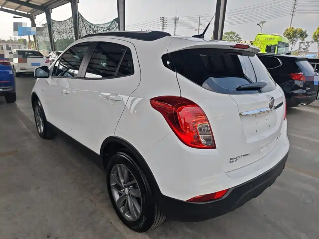 Encore 18 T Auto 2 WD Urban Leading