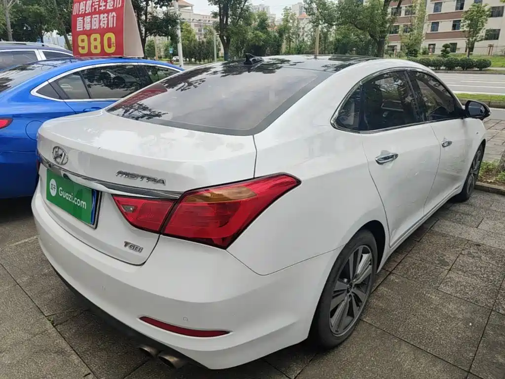 Mistra 1.6 T Auto Intelligent GLS
