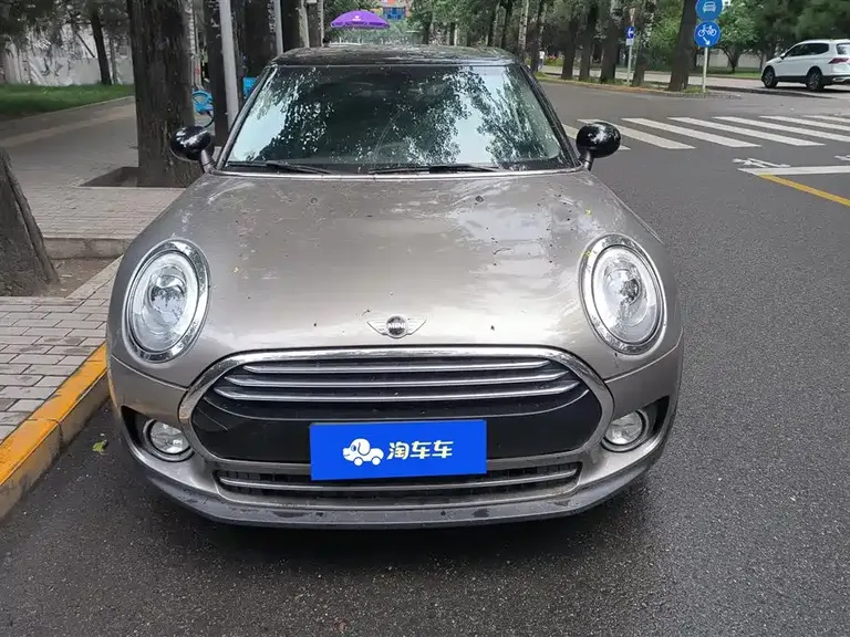 MINI CLUBMAN Facelift 1.5 T COOPER Connoisseur
