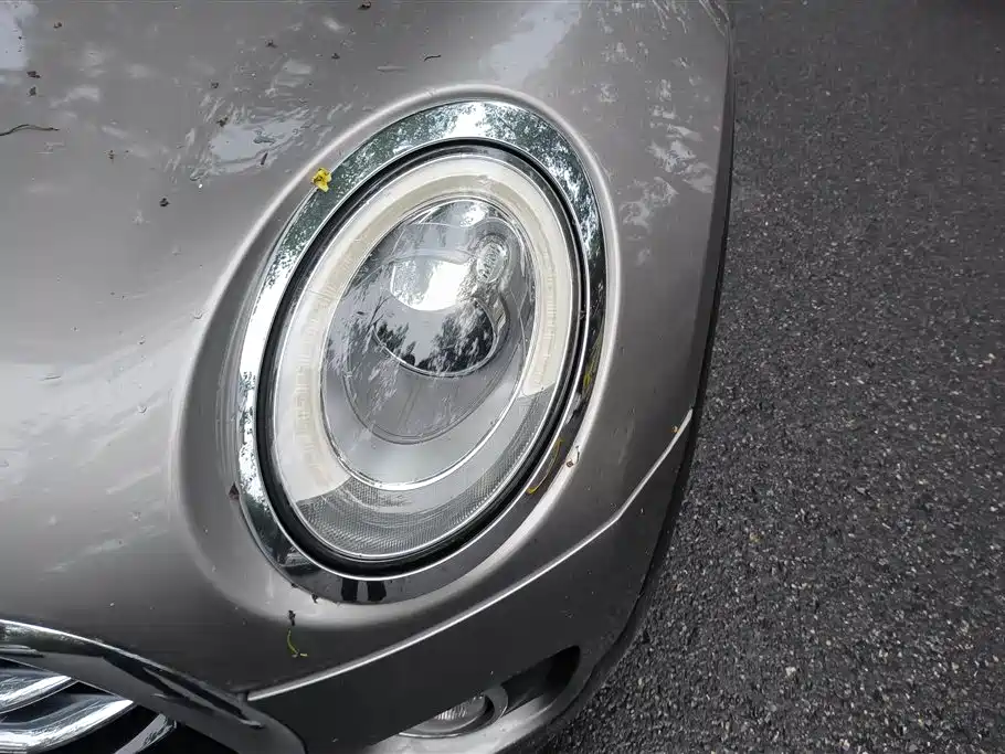 MINI CLUBMAN Facelift 1.5 T COOPER Connoisseur