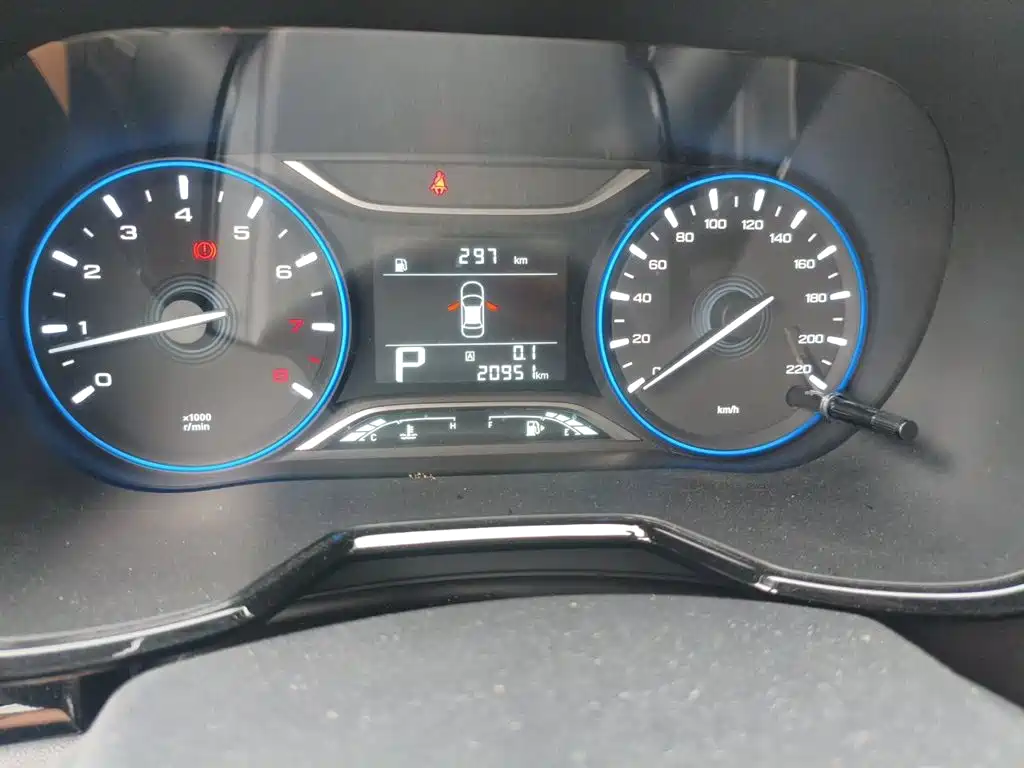 GAC Trumpchi GS4 传祺GS4 2018款 200 T G-DCT两驱精英版