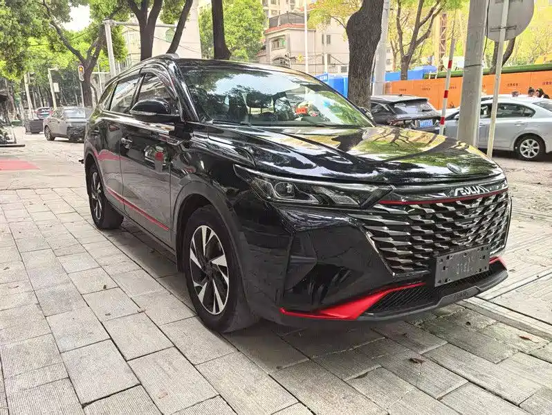 Dongfeng Fengshen AX7 Mach 1.5 T DCT DF31
