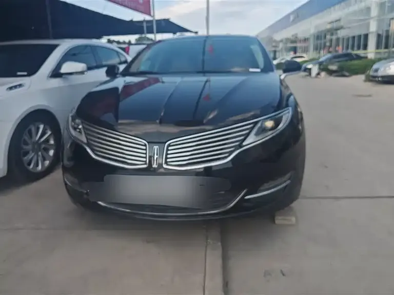 Lincoln MKZ 2.0 T Graceful