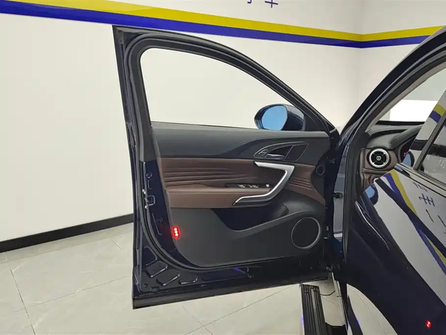WEY VV7 Upgraded 2.0 T Flagship CN-V