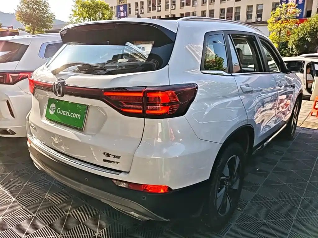 Changan CS75 280 T DCT Distinguished CN-VI