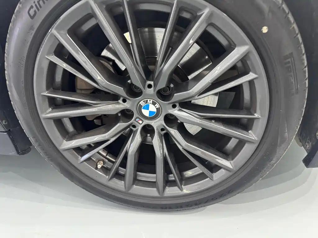 BMW 3 Series 330 i M Sport Night Package