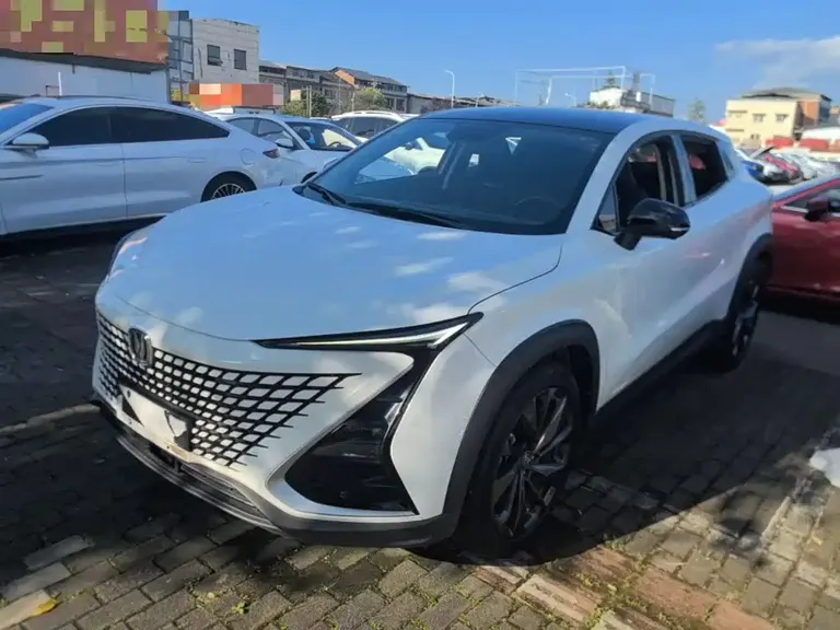 Changan UNI-T 1.5 T Distinguished