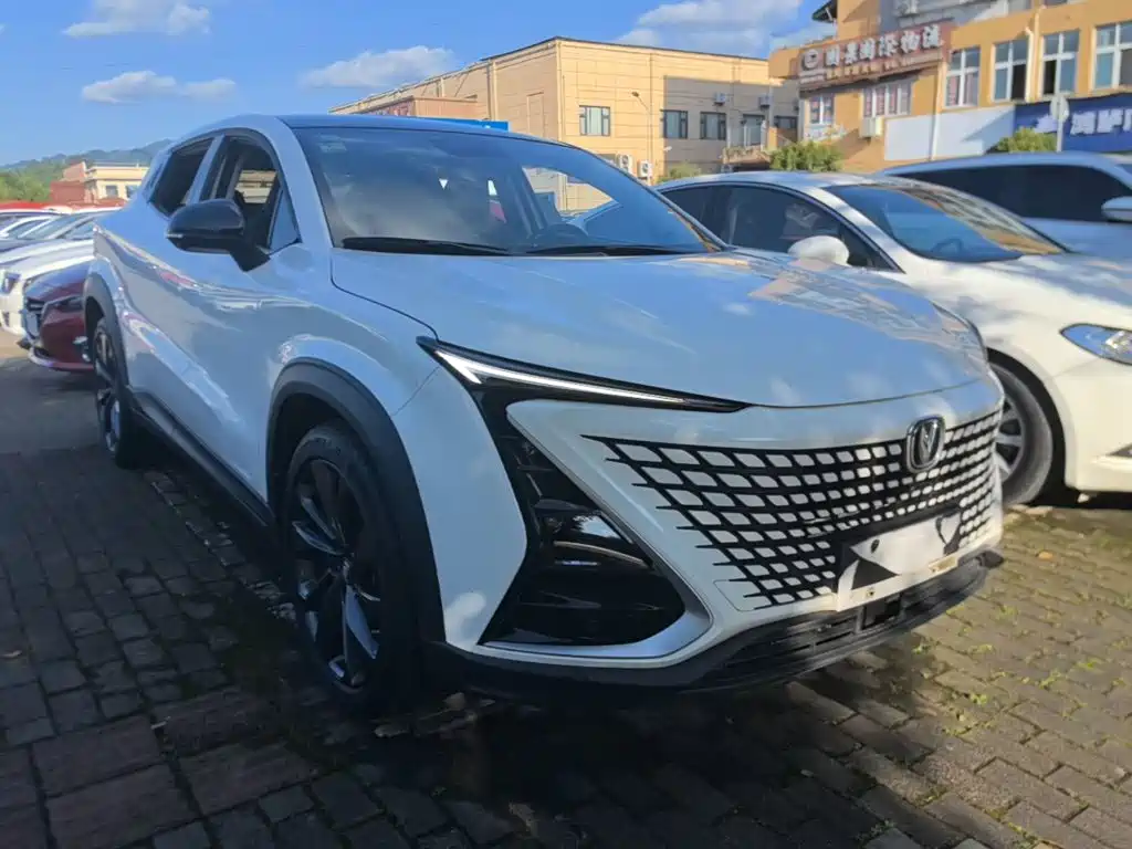 Changan UNI-T 1.5 T Distinguished