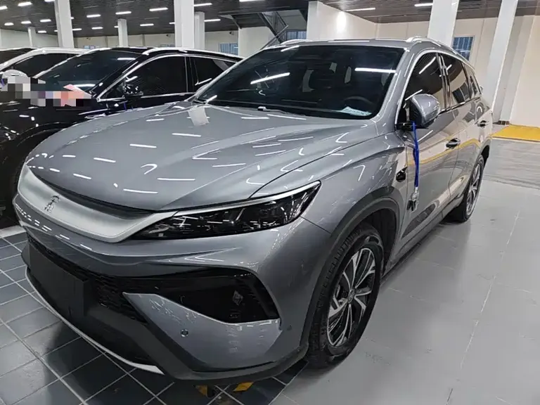 BYD Song Pro NEV DM-i 133 KM Transcend