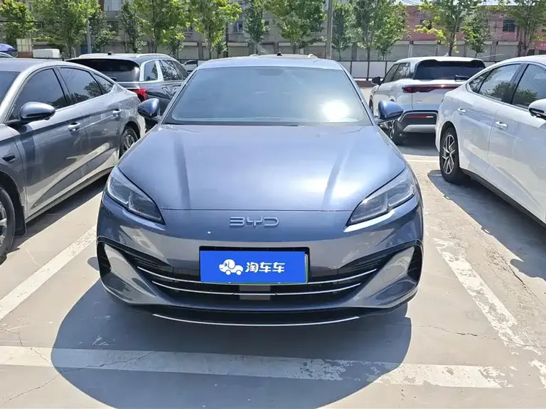 BYD Seal 06 DM-i 80 KM Luxury