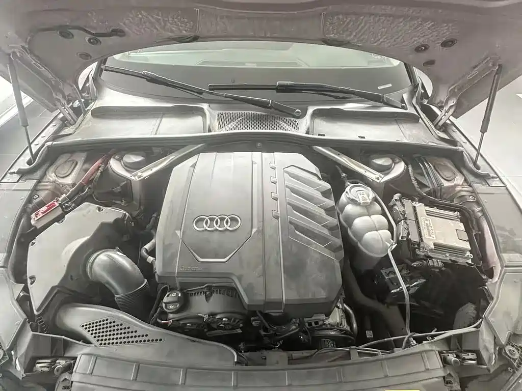 Audi A5 (Import) Sportback 40 TFSI Fashion Dynamic
