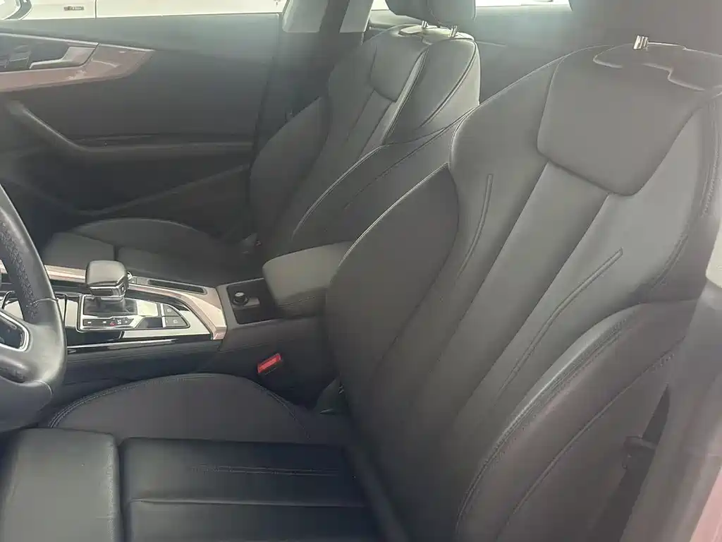 Audi A5 (Import) Sportback 40 TFSI Fashion Dynamic