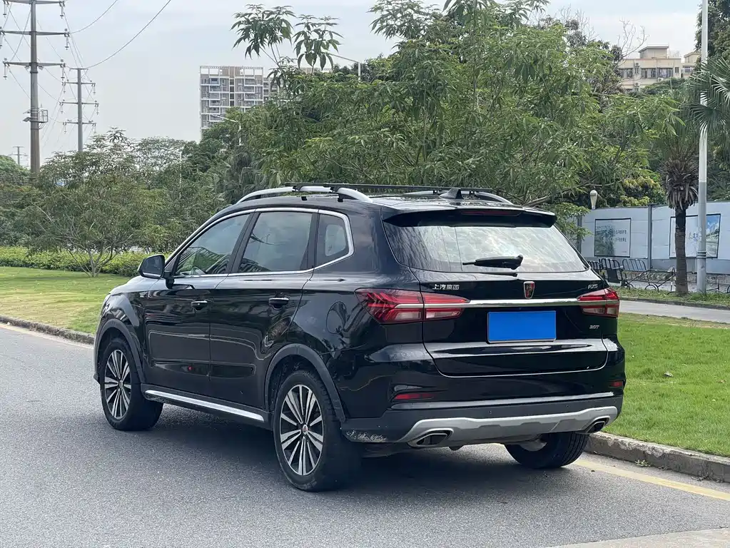 Roewe RX5 荣威RX5 2020款 20 T 手动4 G互联超越旗舰版