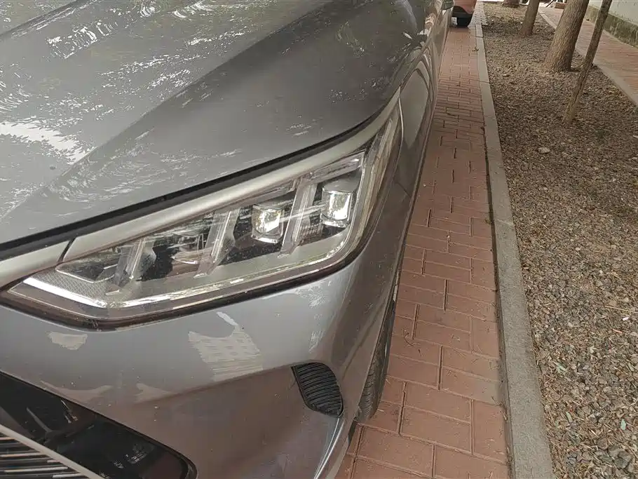 Song PLUS NEV DM-i 110 KM Flagship PLUS