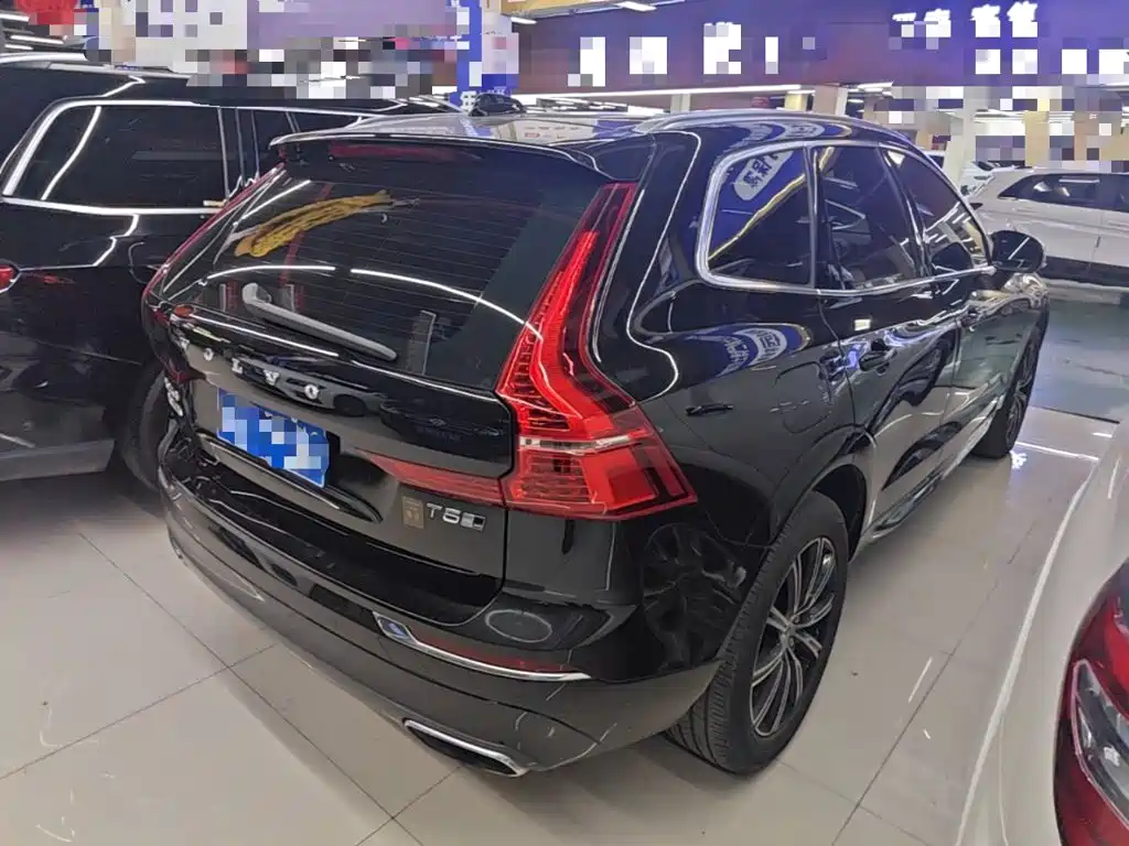 Volvo XC60 T5 4 WD Smart Grace Luxury