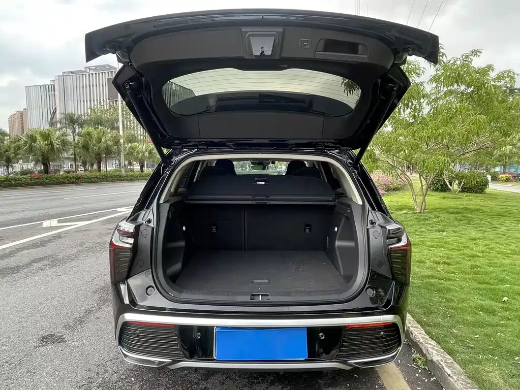 Hongqi HS3 红旗HS3 2024款 2.0 T 可为版