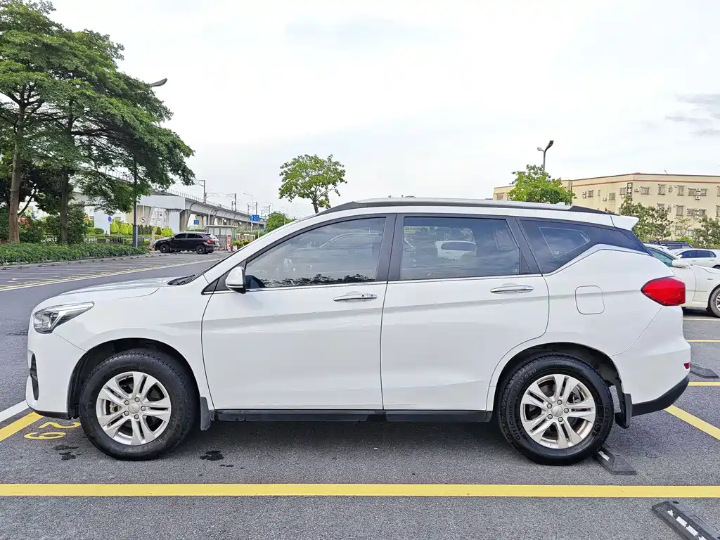 Haval M6 1.5 T DCT 2 WD Elite CN-VI