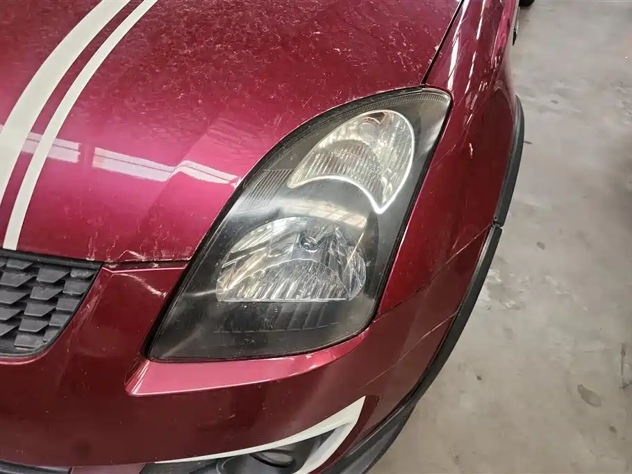 Swift 1.5 L Manual Limited
