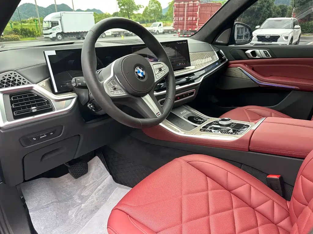 BMW X5 Facelift xDrive 40 Li M Sport Night Package