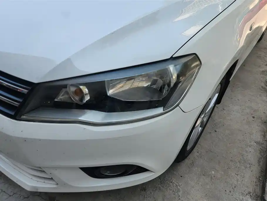 Jetta 1.6 L Manual Comfort