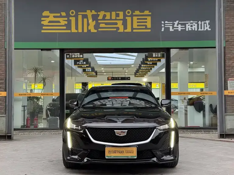 Cadillac CT5 Facelift 28 T Leading Sport