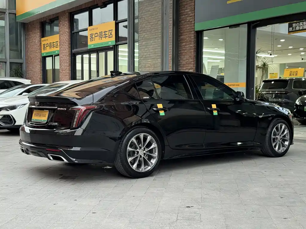 Cadillac CT5 Facelift 28 T Leading Sport