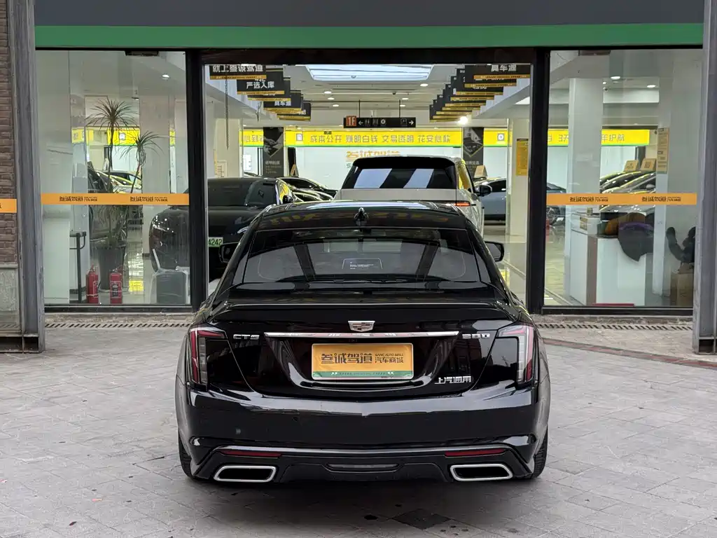 Cadillac CT5 Facelift 28 T Leading Sport